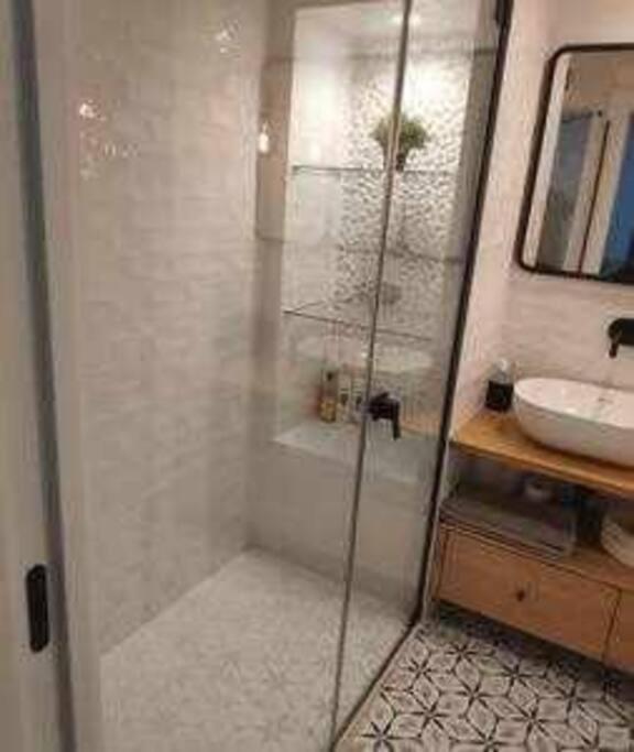 Isg Apartments Alameda 2 Dormitorios إشبيلية المظهر الخارجي الصورة